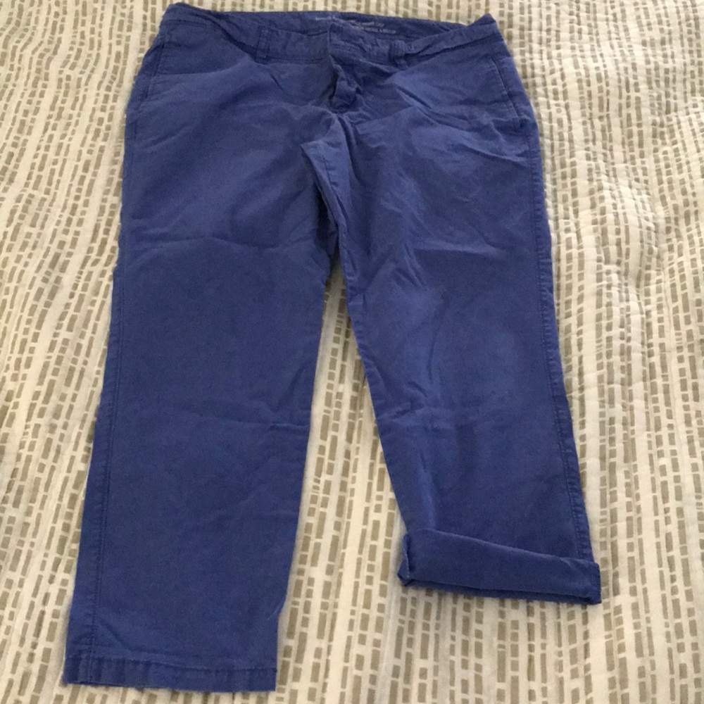 Gap khakis